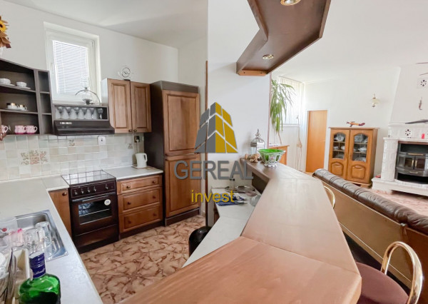 MICHALOVCE - na predaj obchodná nehnuteľnosť v centre