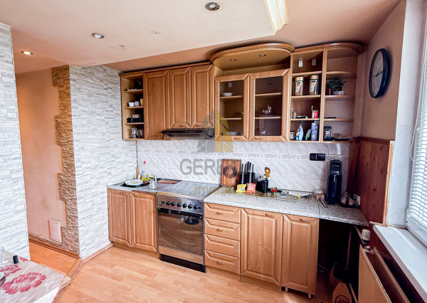 ZNÍŽENÁ CENA | Zrekonštruovaný 3-Izbový Byt s balkónom na predaj | MICHALOVCE | Realitná kancelária Bývajte s Nami!