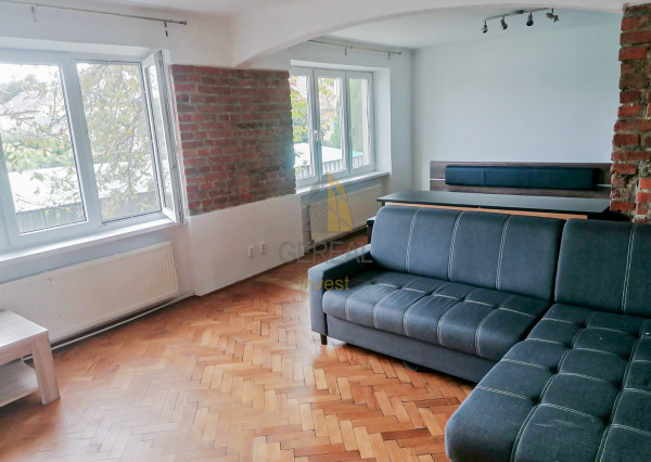 IHNEĎ VOĽNÝ | 2-izbový byt na prenájom, ul. Čajkovského, Michalovce | Realitná kancelária Bývajte s Nami!