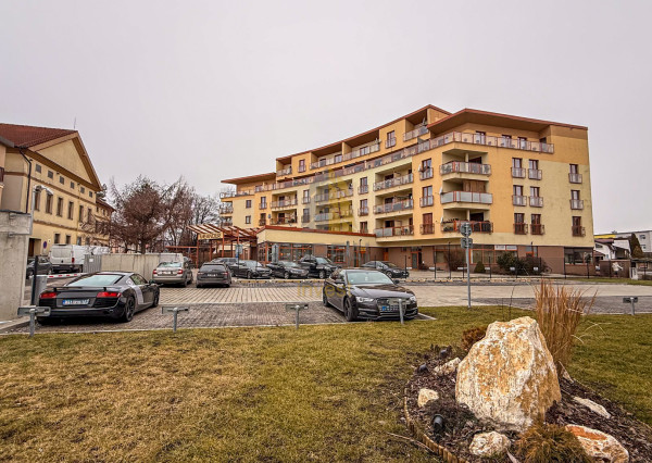 Štýlová garzónka s výhľadom na Tatry – Poprad, centrum | Bývajte s Nami