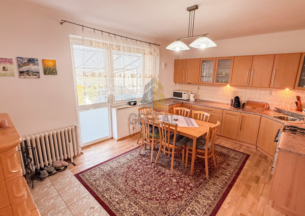 EXKLUZÍVNE |  Priestranný rodinný dom s veľkorysým pozemkom v Michalovciach | Bývajte s Nami