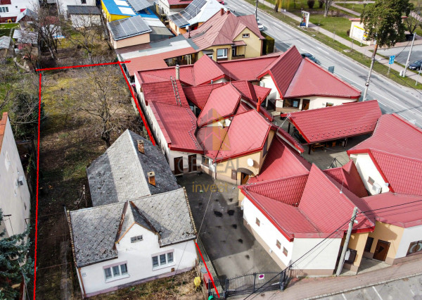 EXKLUZÍVNE | Rodinný dom s veľkým potenciálom v centre mesta Sobrance | RK Bývajte s Nami