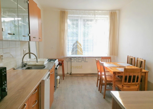 PRENÁJOM | Slnečný 3-izbový byt so samostatným vstupom | Michalovce, Pod Hrádkom | Exkluzívne