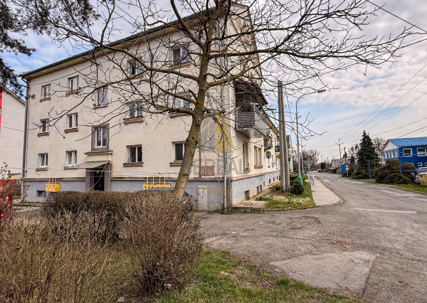 Vranov nad Topľou | 2-izbový byt v tichej lokalite | Bývajte s NAMI