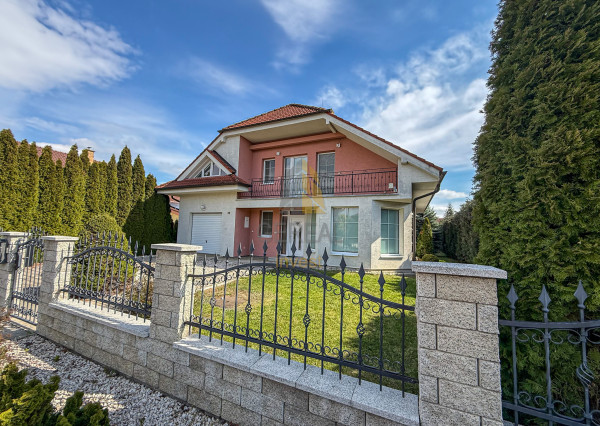 Priestranný 5-izbový rodinný dom v tichej lokalite Trebišov – časť Klin | BÝVAJTE s nami