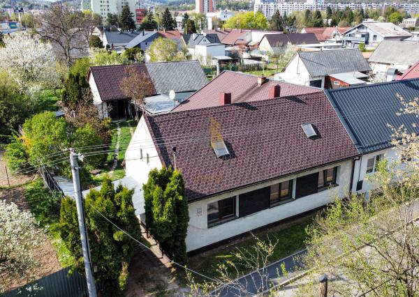 EXKLUZÍVNE | Rodinný dom s veľkorysým pozemkom v blízkosti centra Humenného | Bývajte s Nami