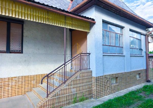 Rodinný dom vo Veľkých Trakanoch