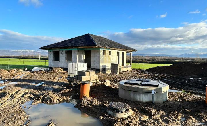 Predaj novostavba Bungalovu iba 8km od Michaloviec | Realitná kancelária Bývajte s NAMI ! - fotografia 13