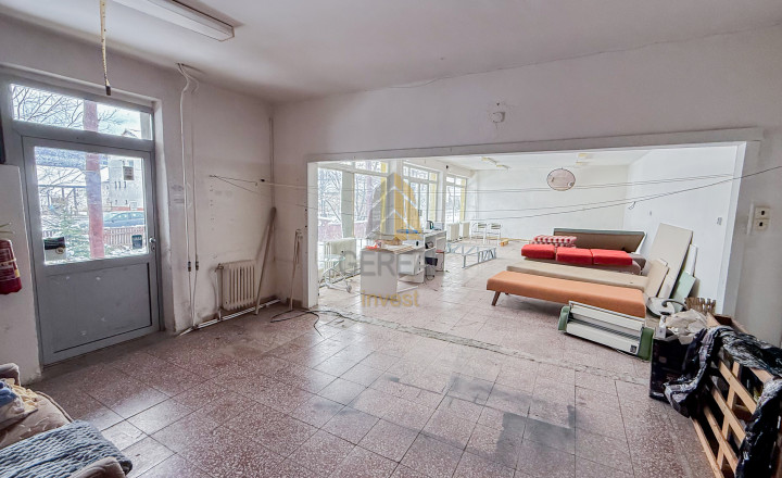 Na predaj Polyfunkčná Obchodná Budova (791 m²) pri Humennom | Investičná príležitosť | Realitná kancelária Bývajte s NAMI
