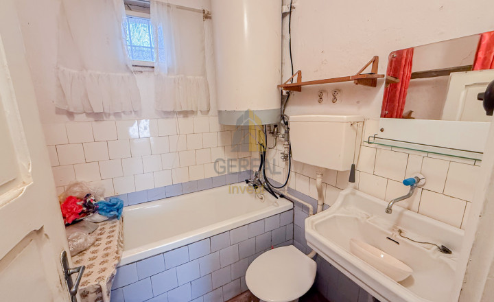 EXKLUZÍVNE | Rodinný dom s veľkým potenciálom v centre mesta Sobrance | RK Bývajte s Nami - fotografia 10