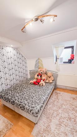 Kompletne zrekonštruovaný rodinný dom s podnikateľským objektom v obci Hraň | BÝVAJTE s nami - fotografia 29
