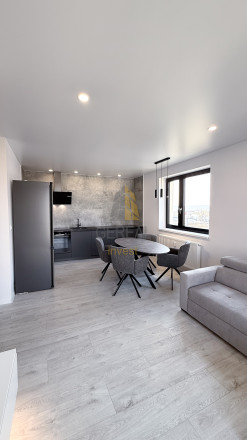 Exkluzívna ponuka | Štýlový penthouse s panoramatickým výhľadom v Michalovciach | BÝVAJTE s nami - fotografia 15