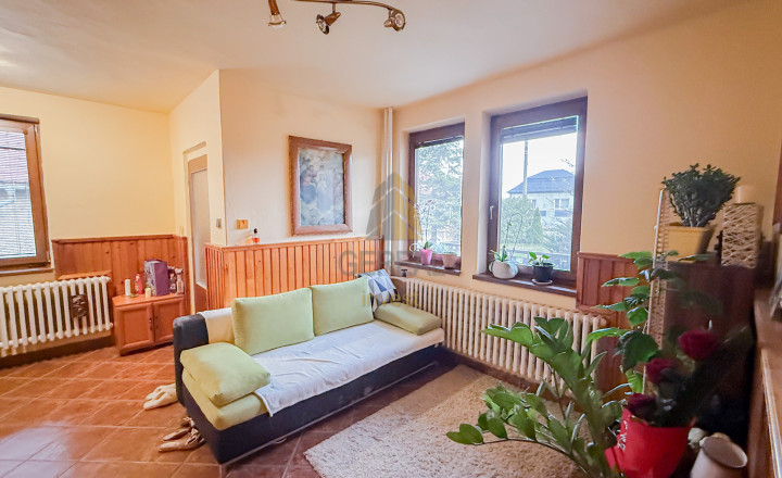 Predaj | Priestranný rodinný dom v obci Hraň | BÝVAJTE s nami - fotografia 3