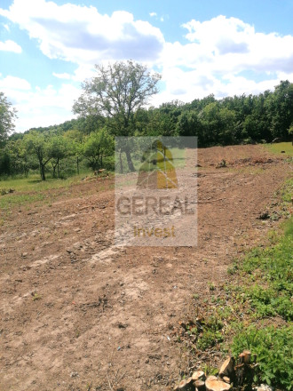 Pozemok v intraviláne obce, Šírava - fotografia 3