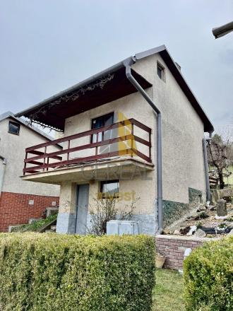 Záhrada s murovanou chatkou - Pokrok, Kudlovce HE - fotografia 1